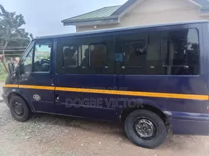 Ford Transit 2005 Blue