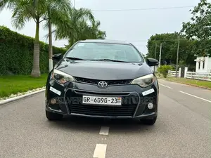 Toyota Corolla S 4dr Sedan (1.8L 4cyl CVT) 2016 Black