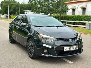 Toyota Corolla S 4dr Sedan (1.8L 4cyl CVT) 2016 Black