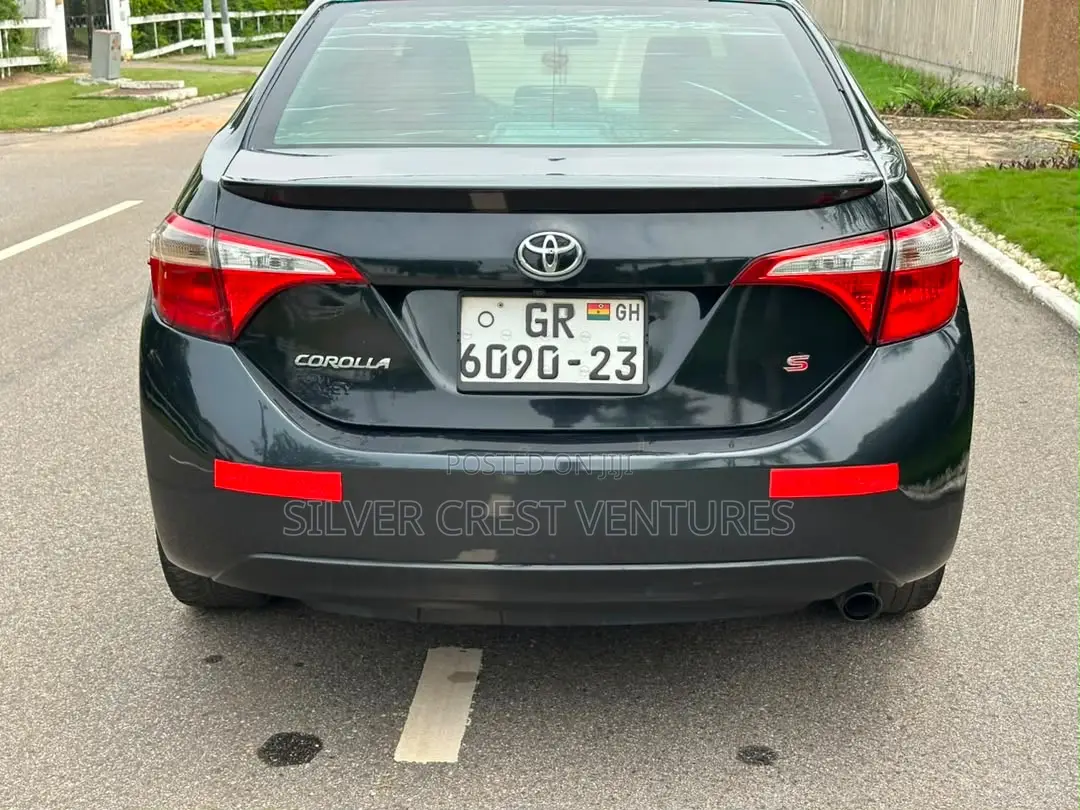 Toyota Corolla S 4dr Sedan (1.8L 4cyl CVT) 2016 Black
