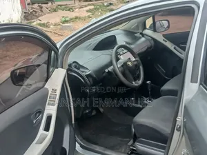 Toyota Vitz 2010 Gray
