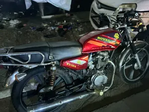 Royal RY125 2022 Red