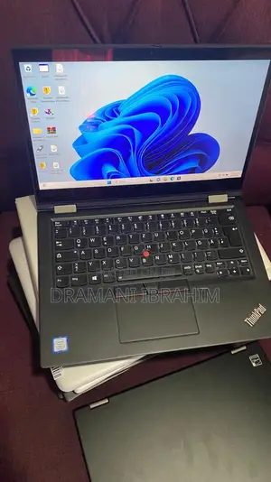 Laptop Lenovo ThinkPad X390 Yoga 8GB Intel Core i5 SSD 256GB