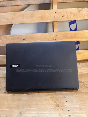 Laptop Acer Aspire ES1-731 4GB Intel Celeron HDD 1T