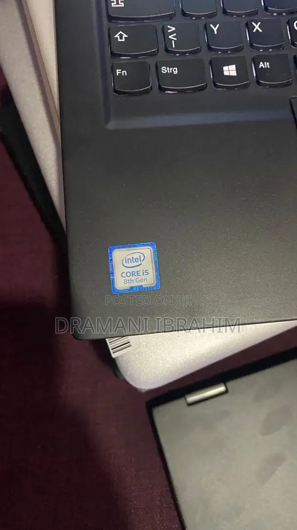 Laptop Lenovo ThinkPad X390 Yoga 8GB Intel Core i5 SSD 256GB
