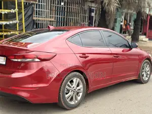 Hyundai Elantra SE 2018 Red