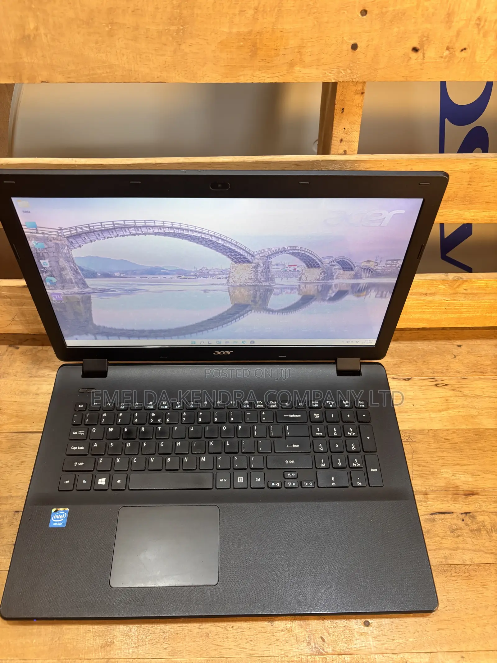 Laptop Acer Aspire ES1-731 4GB Intel Celeron HDD 1T