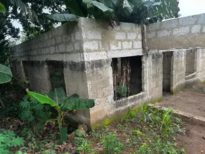 5bdrm Bungalow in Kwabre for sale