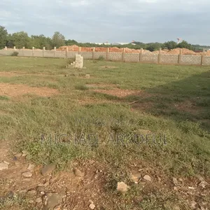 Lakeside Land for Long Lease