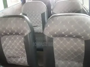 Toyota HiAce 2004 Grey