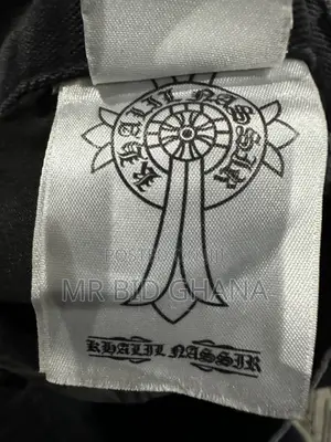 Black Cross-Patch Baggy Jeans – Size XS