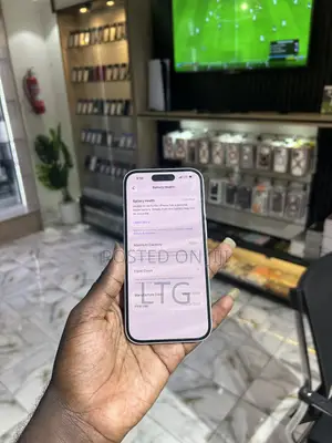 Apple iPhone 16 128 GB White