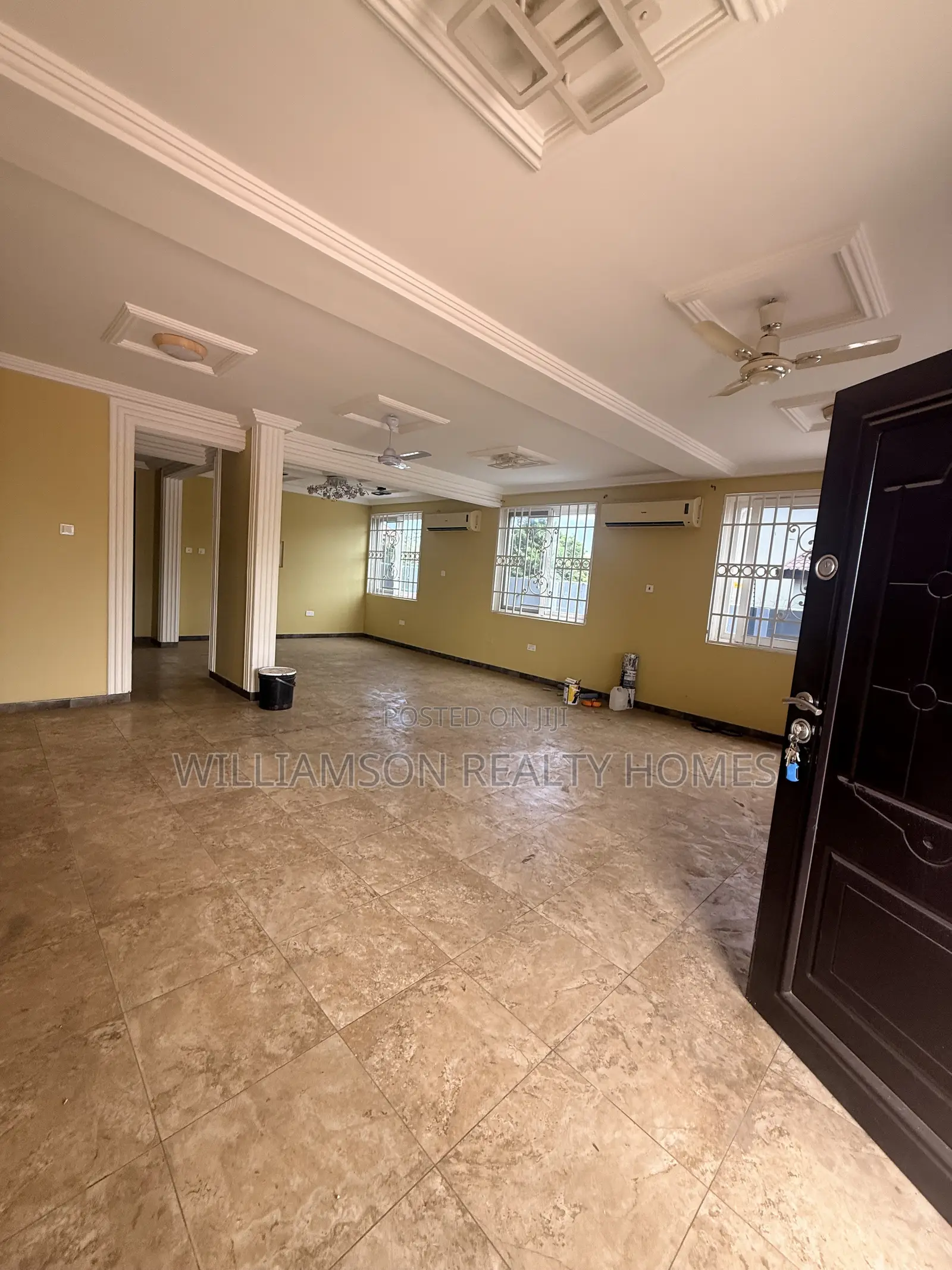 4bdrm House in Community 18 Area, Spintex for rent