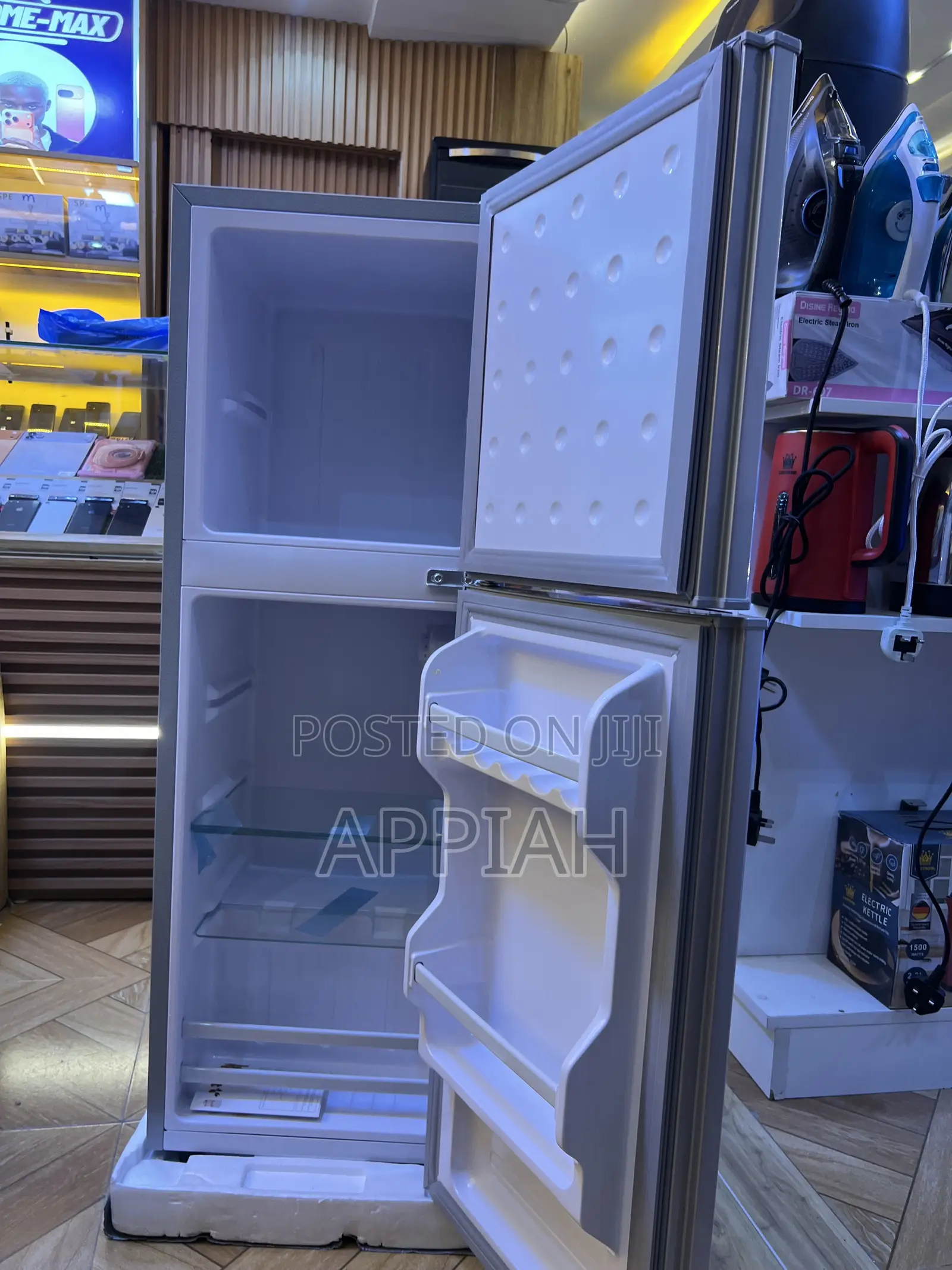 Silver Crest Refrigerator