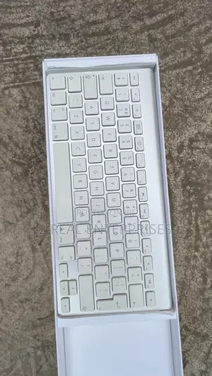 Apple Wireless Keyboard A1314
