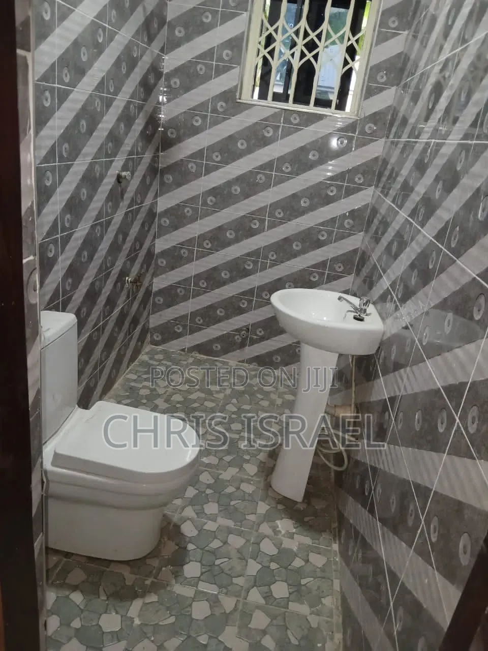1bdrm Room & Parlour in Dodowa Palm Wine, Market for rent