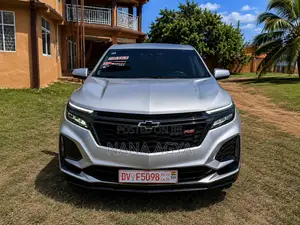 Chevrolet Equinox RS 2024 Silver