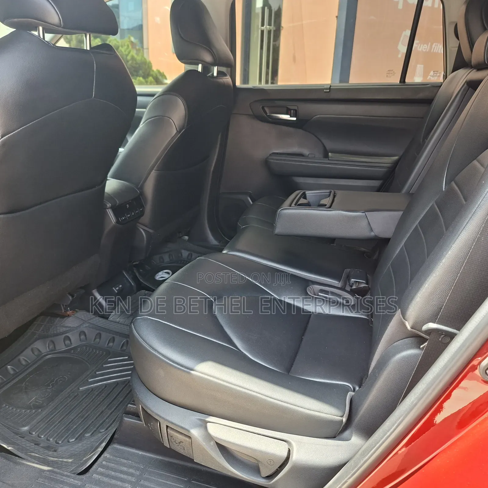 Toyota Highlander 2023 Red