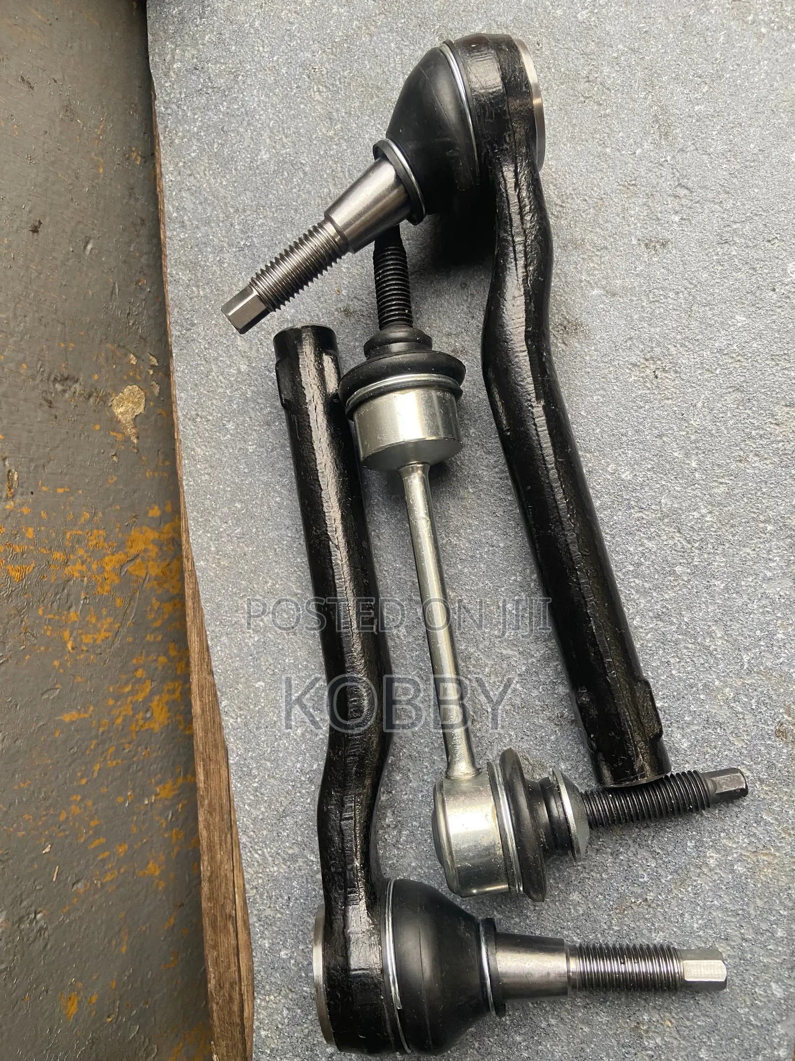 Ford F-150 Raptor 2016-2017,2018,2019,2020,2021,2022,2023 Tie Rod Ends