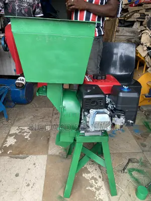 Hummer Mill Machine
