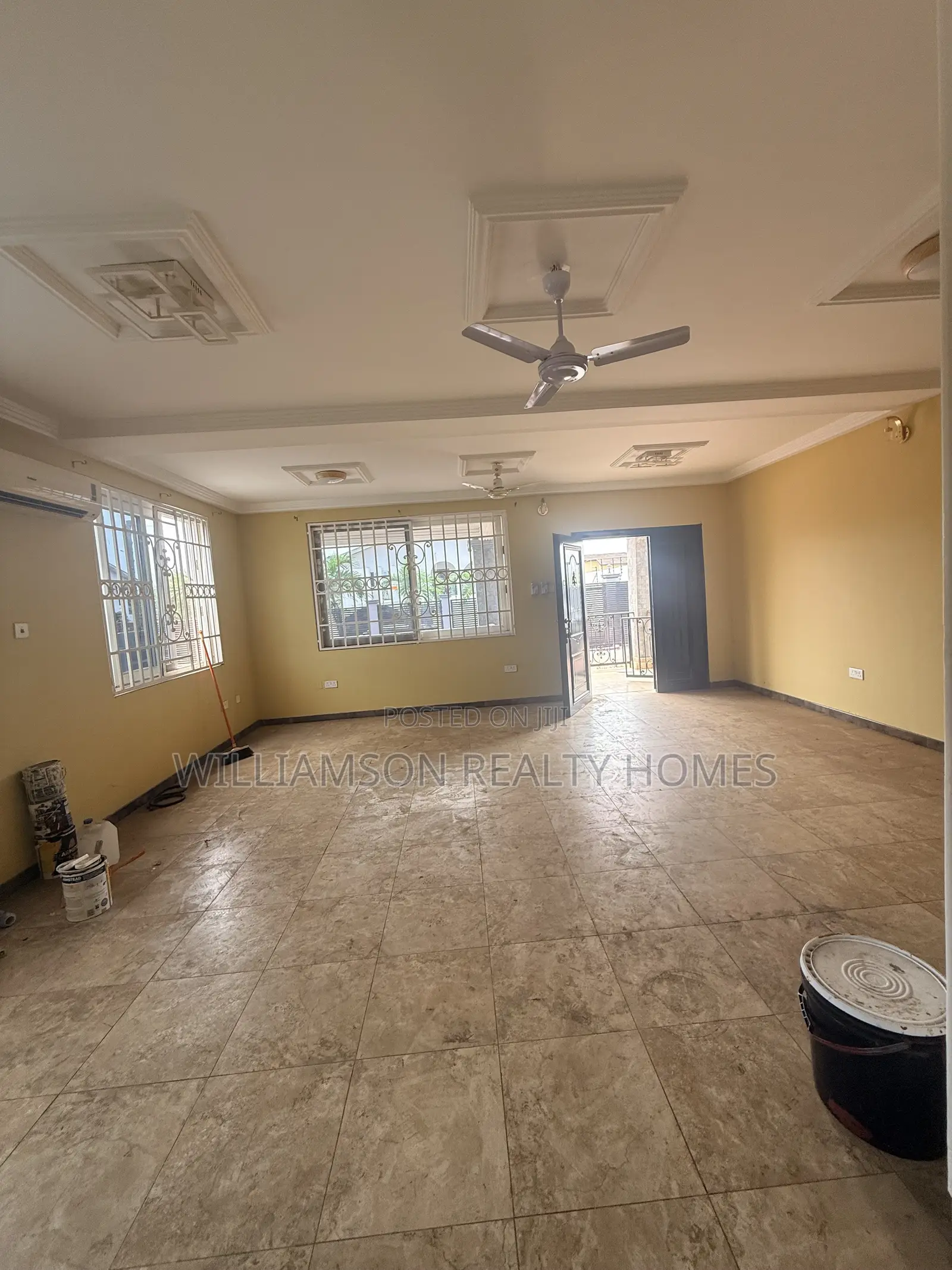 4bdrm House in Community 18 Area, Spintex for rent