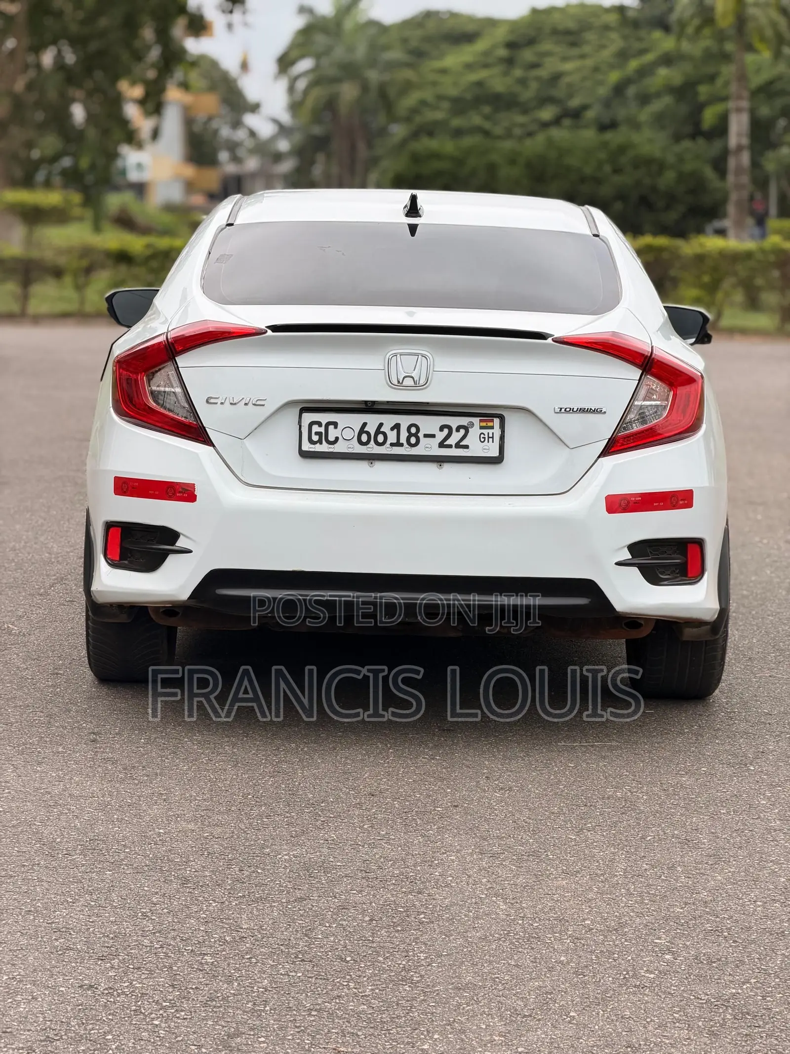 Honda Civic Touring 4dr Sedan (1.5L 4cyl) 2016 White
