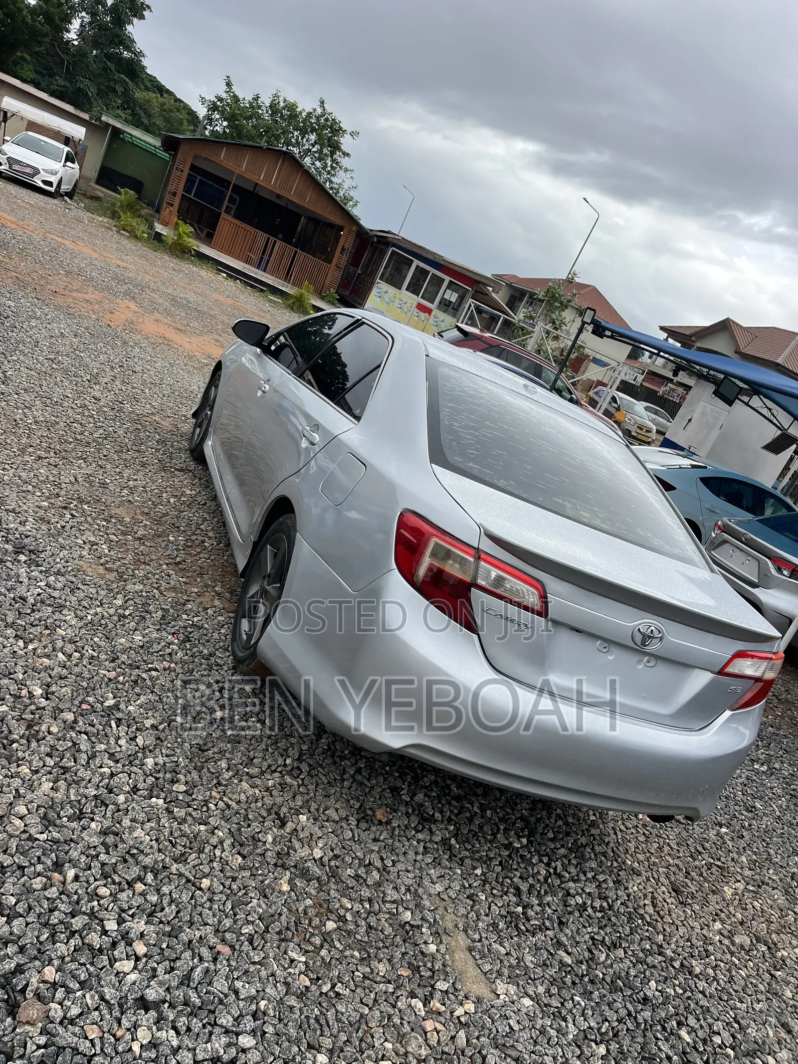 Toyota Camry SE 4dr Sedan (2.5L 4cyl 6A) 2014 Silver