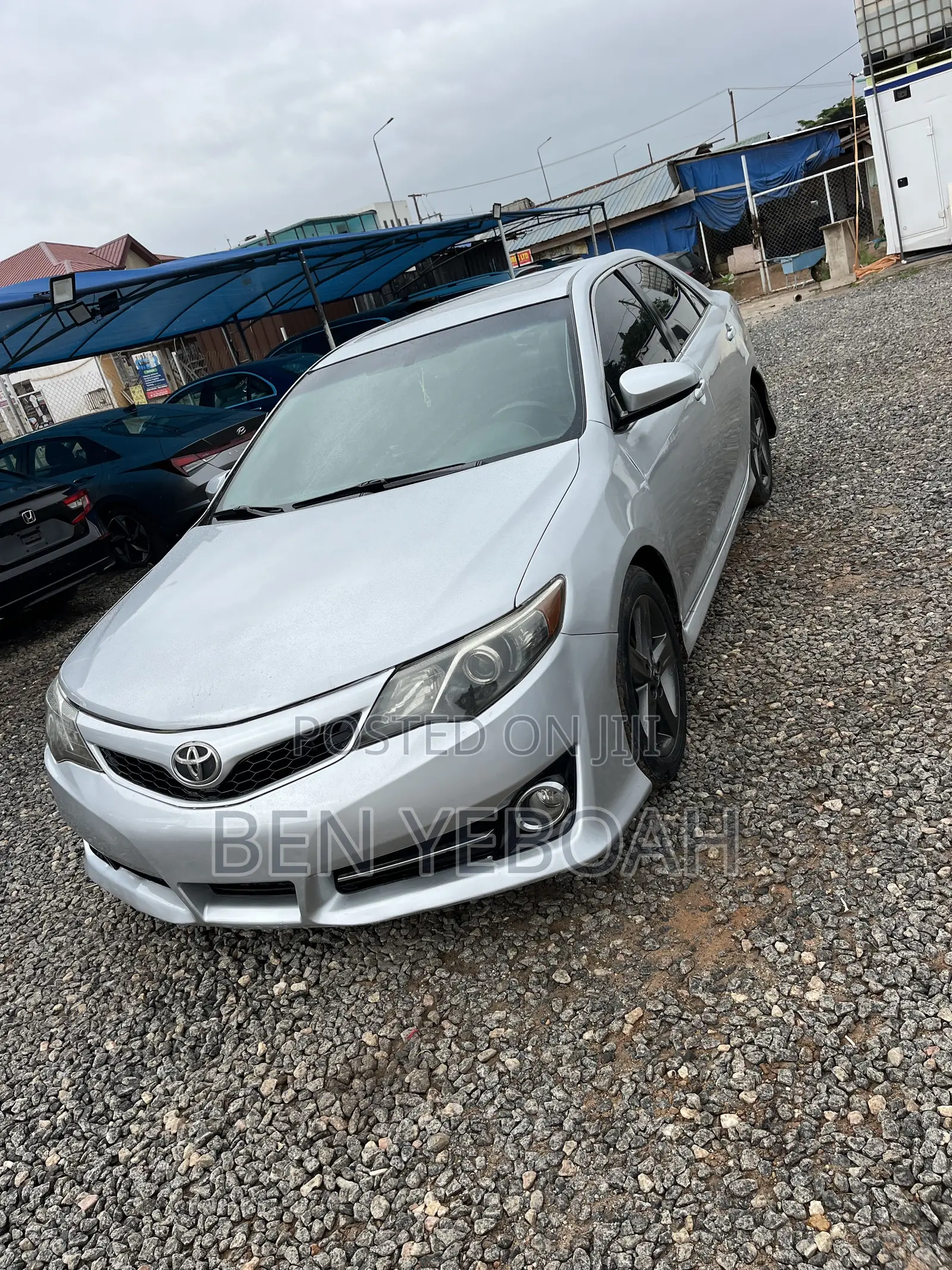 Toyota Camry SE 4dr Sedan (2.5L 4cyl 6A) 2014 Silver