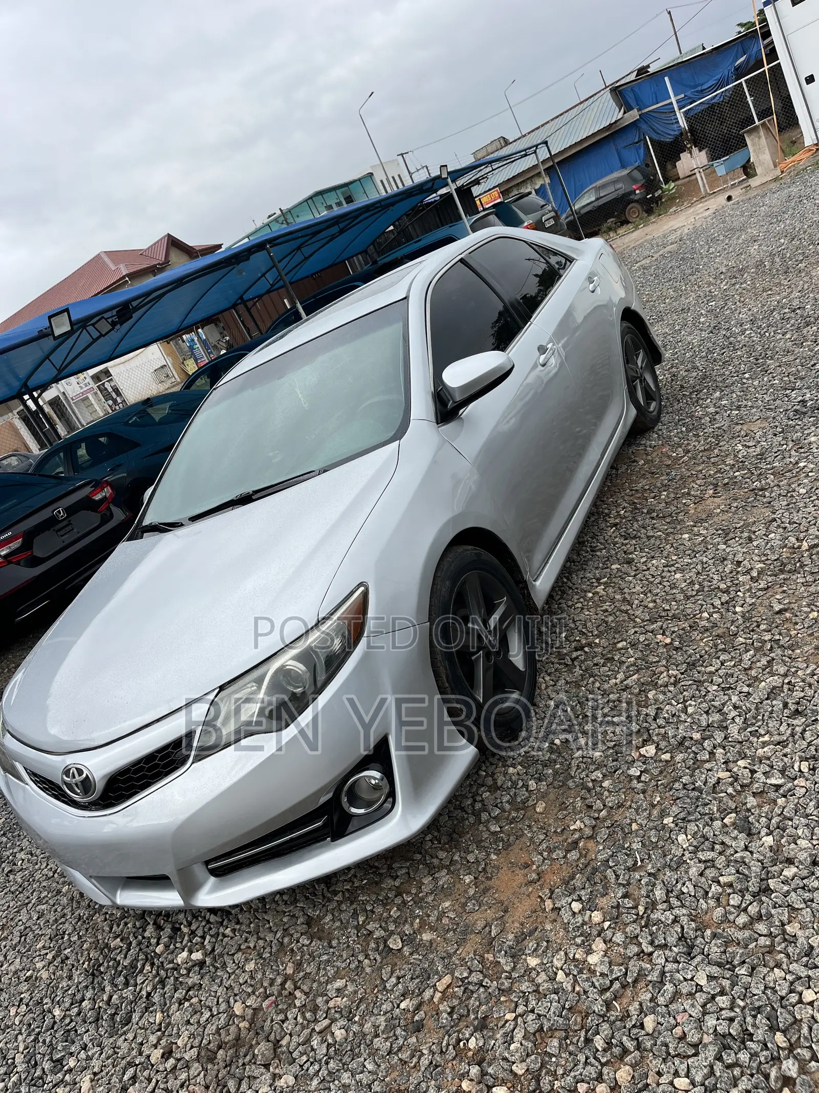 Toyota Camry SE 4dr Sedan (2.5L 4cyl 6A) 2014 Silver