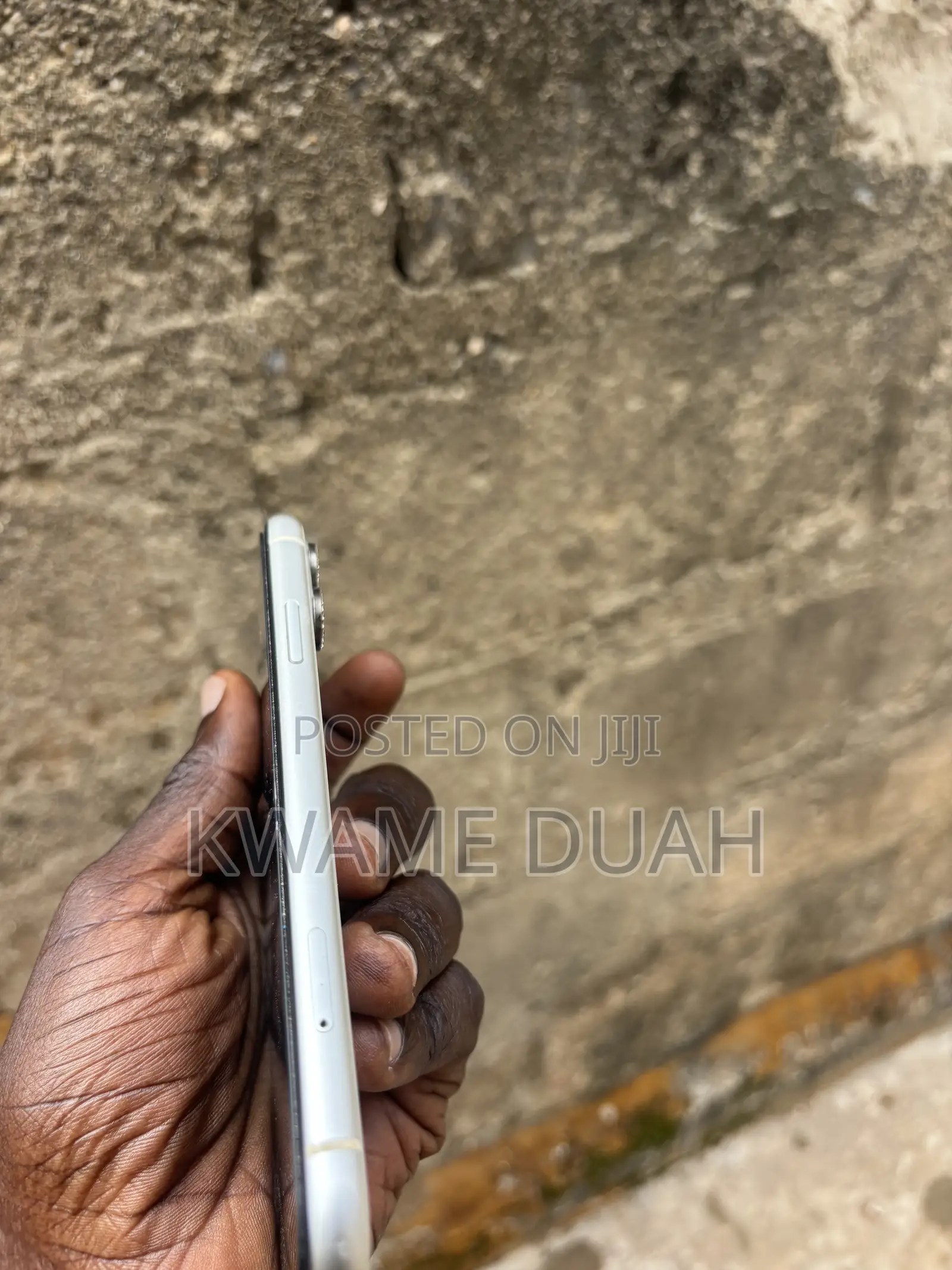 Apple iPhone 11 64 GB White