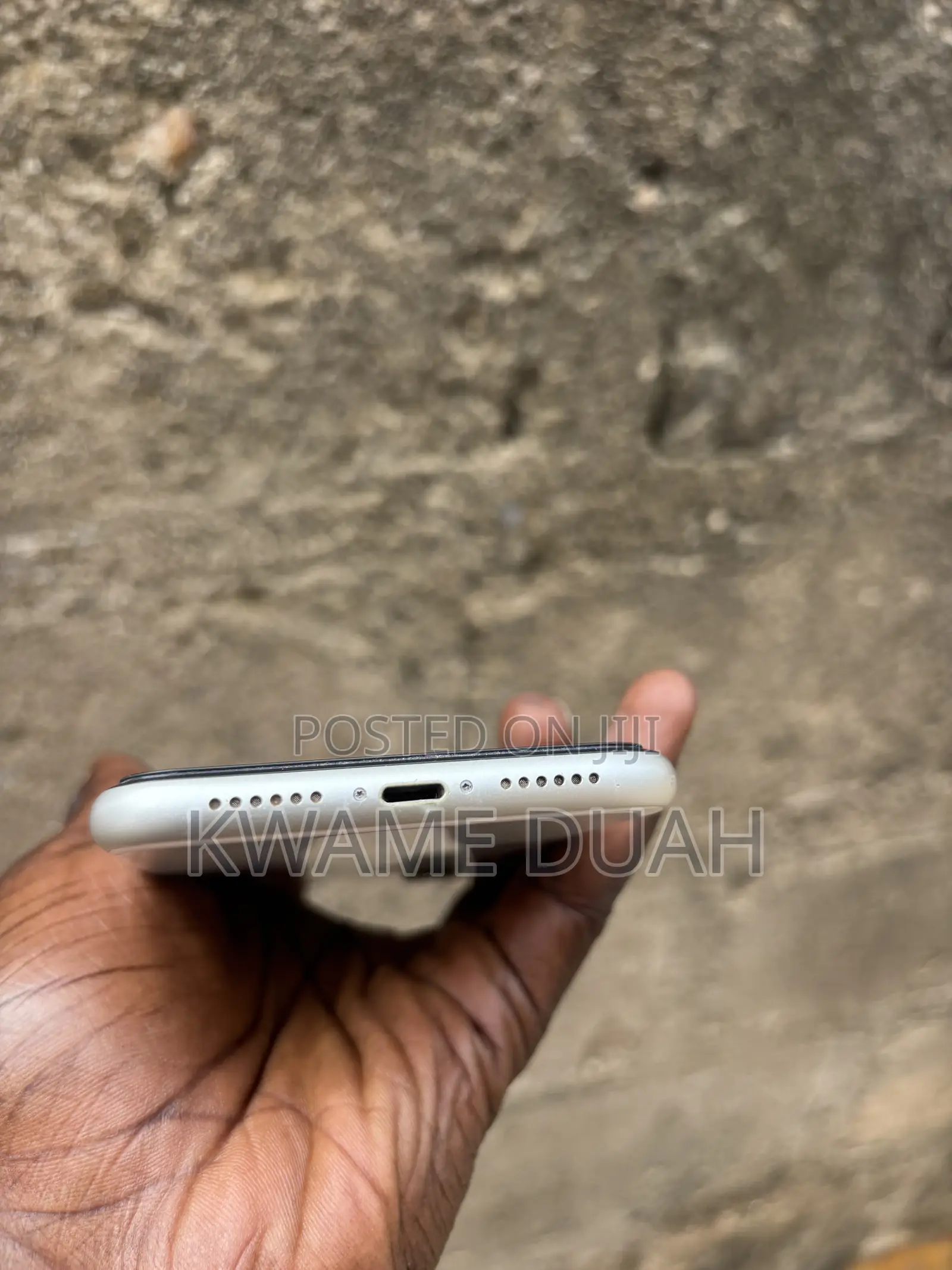 Apple iPhone 11 64 GB White