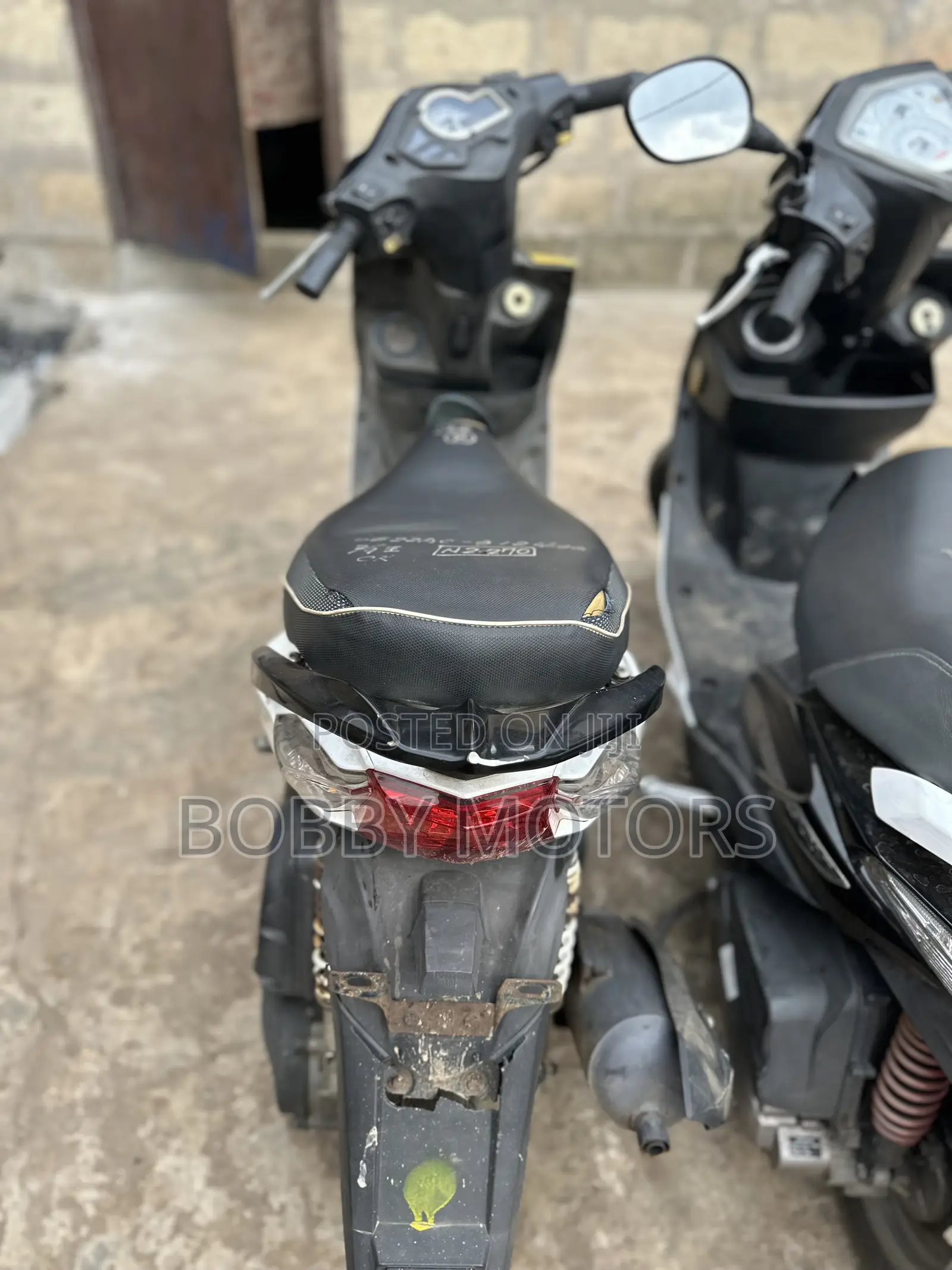 Kymco Xciting 2022 White
