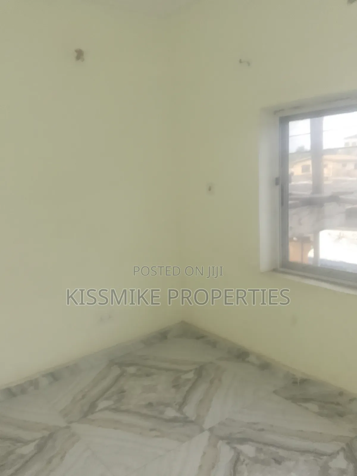 2bdrm Apartment in Kismike Investment, Nyanmekye for rent