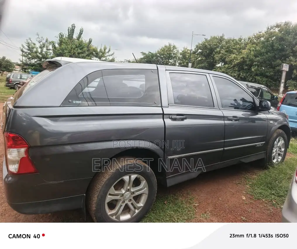 SsangYong Korando 2014 Gray
