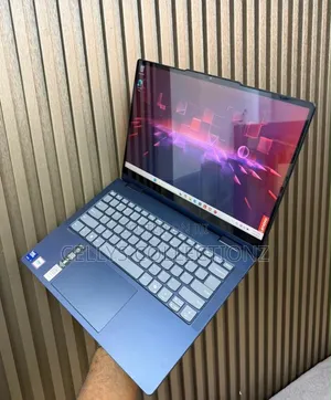 Laptop Lenovo IdeaPad 500S 8GB Intel Core Ultra 5 SSD 512GB
