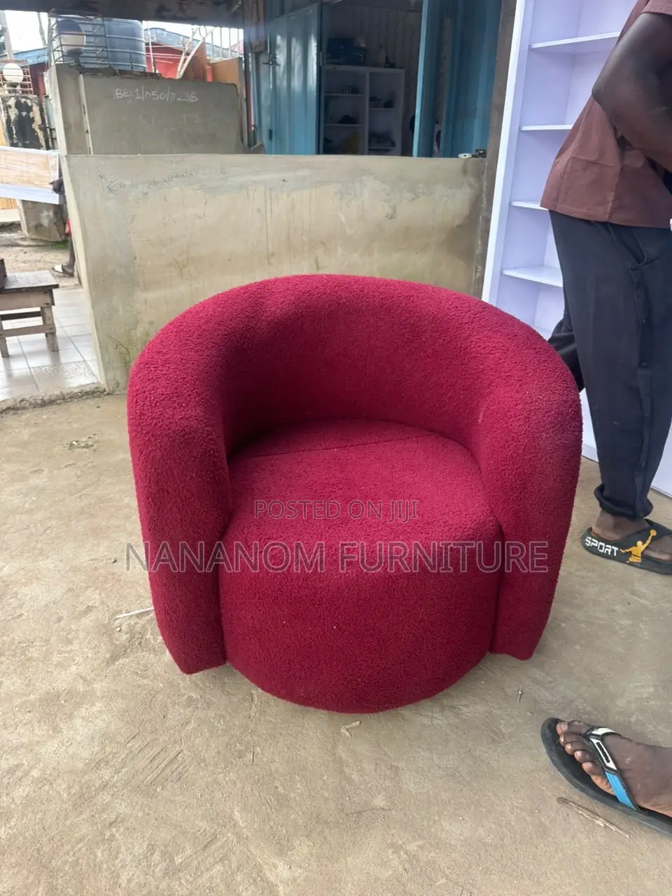 Moden Luxury Single Sofa