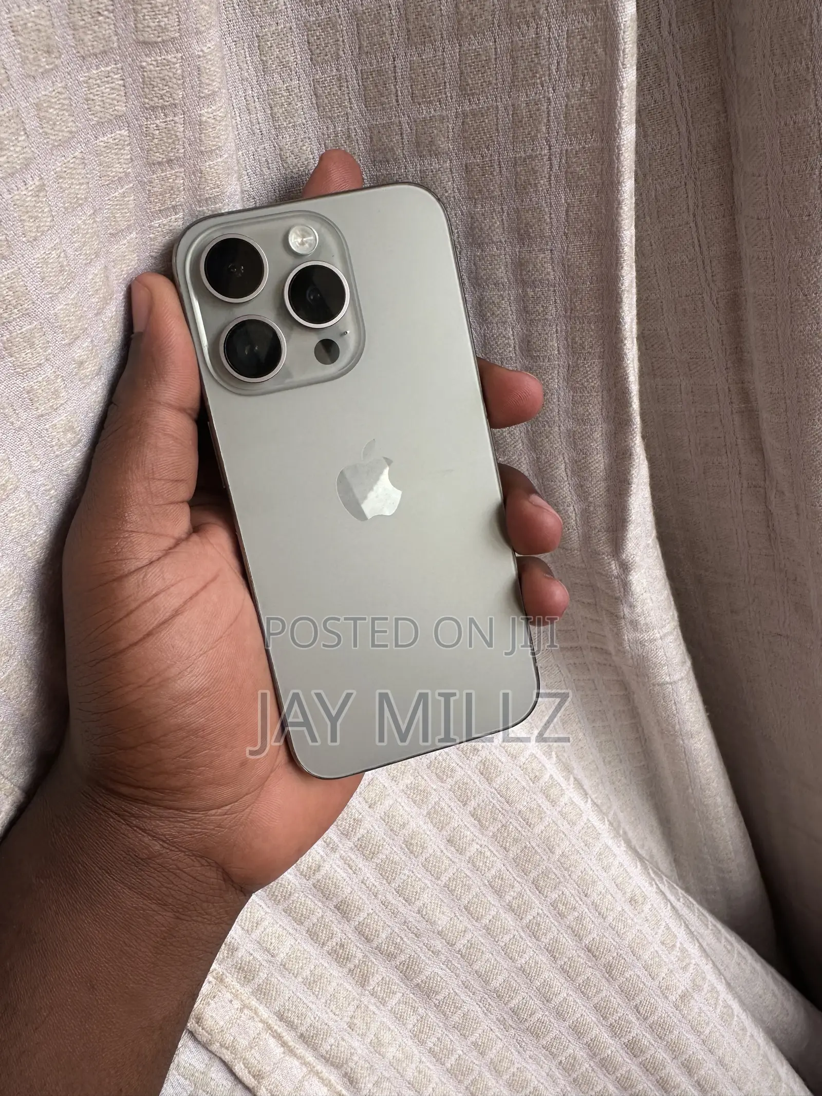 Apple iPhone 15 Pro 128 GB Gray