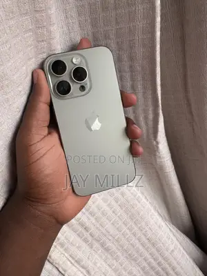 Apple iPhone 15 Pro 128 GB Gray