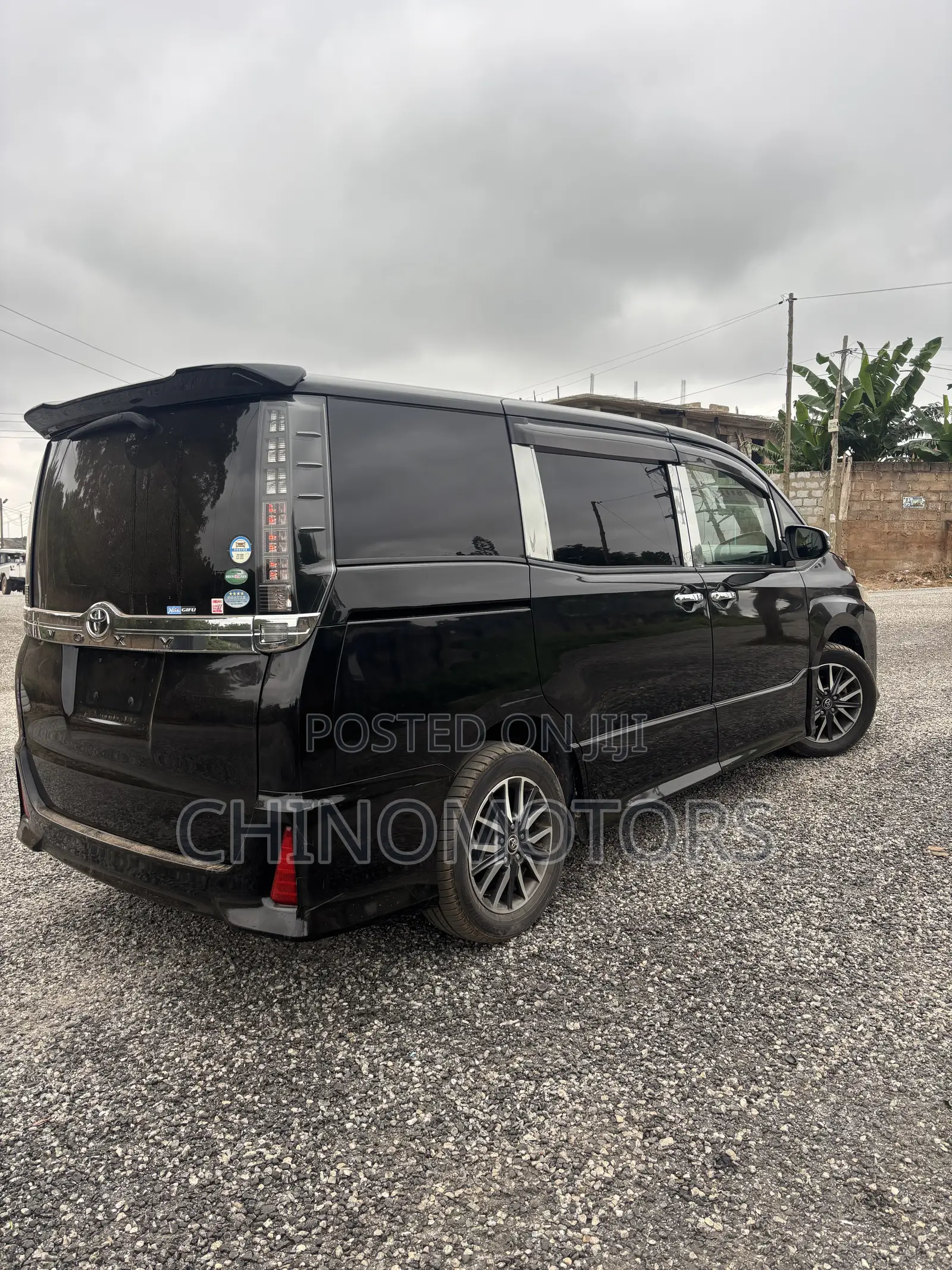 Toyota Voxy ZS 2WD 7-Seater 2015 Black