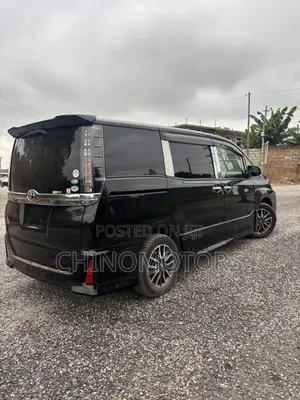 Toyota Voxy ZS 2WD 7-Seater 2015 Black