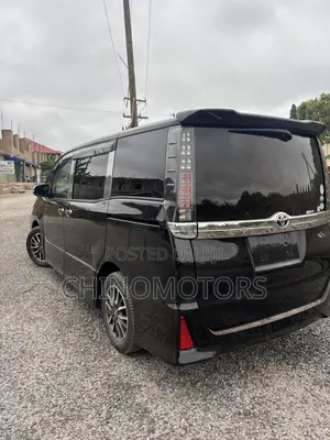 Toyota Voxy ZS 2WD 7-Seater 2015 Black