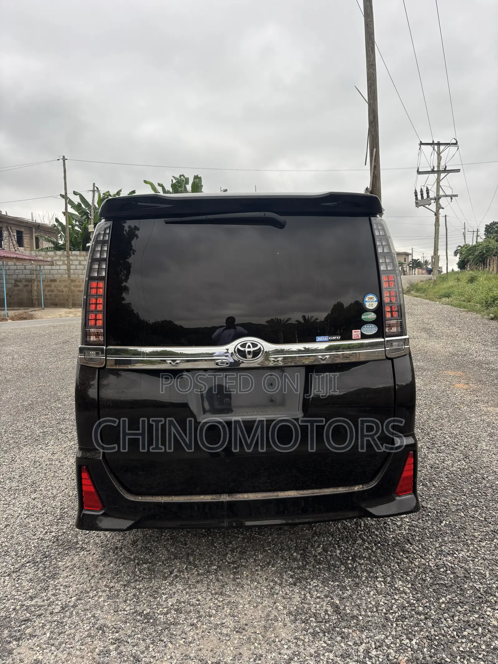 Toyota Voxy ZS 2WD 7-Seater 2015 Black