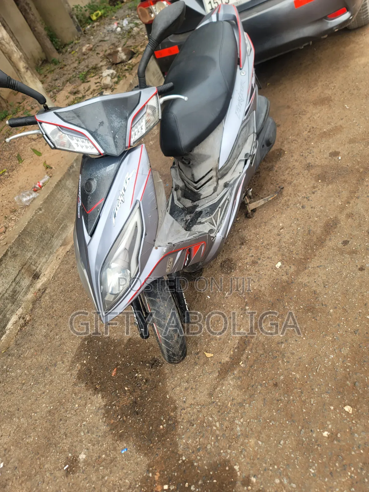 SYM Symnh 2014 Gray