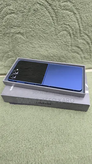 New Samsung Galaxy Z Flip7 256 GB Blue