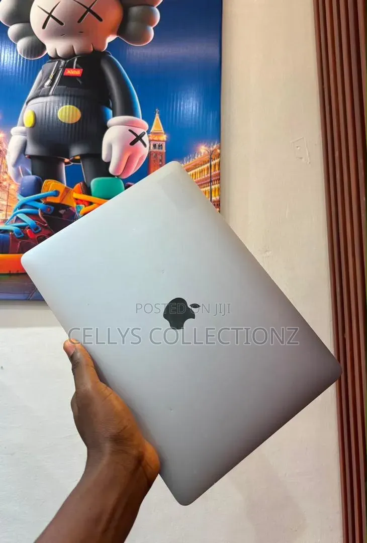 Laptop Apple MacBook Pro 2019 16GB Intel Core i5 SSD 256GB