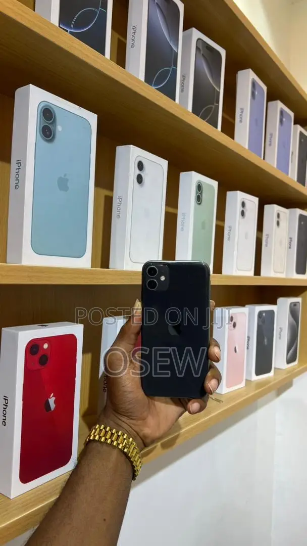 New Apple iPhone 11 64 GB Pink