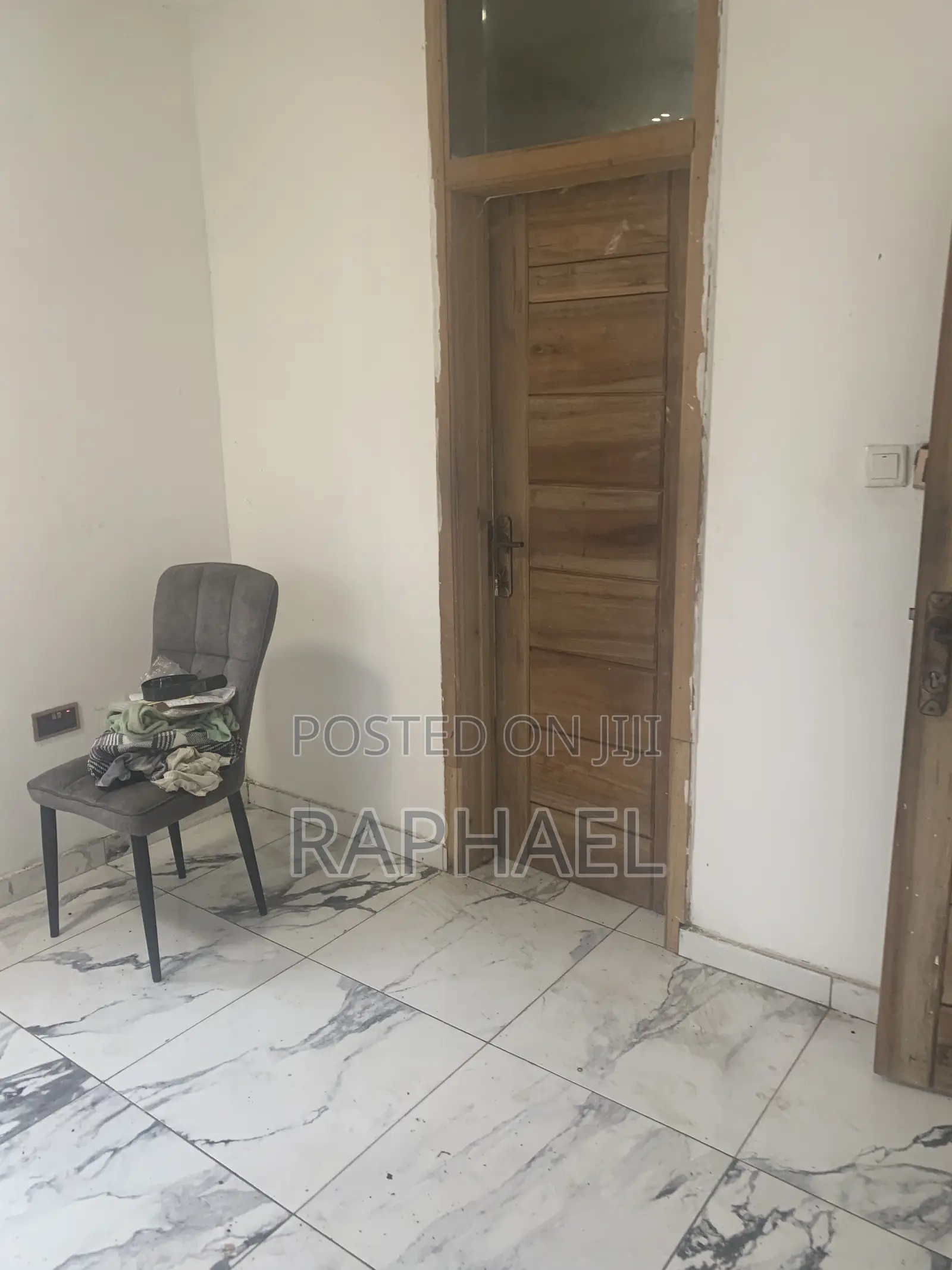 1bdrm House in Taller Block Factory, Ablekuma for rent