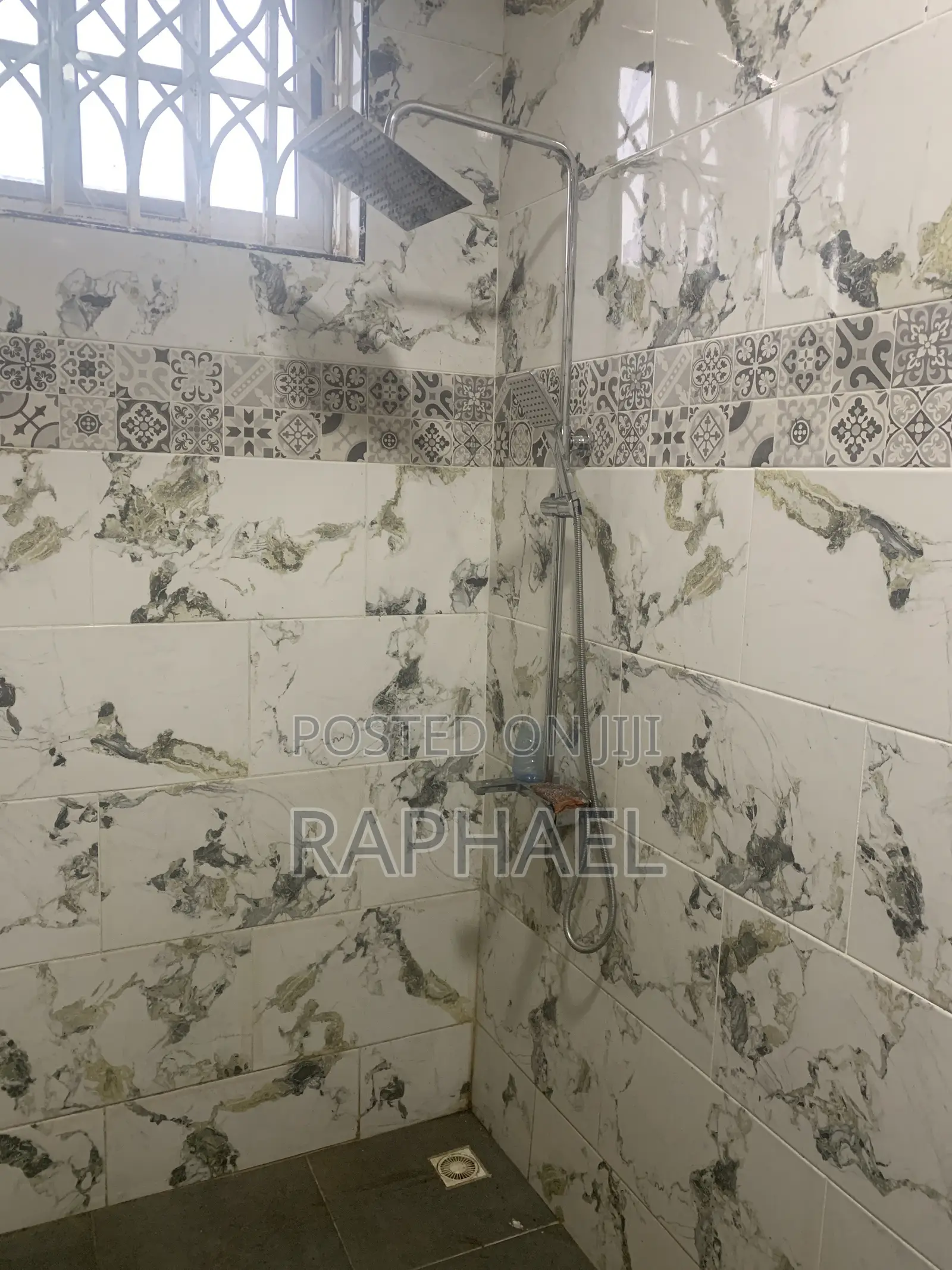 1bdrm House in Taller Block Factory, Ablekuma for rent