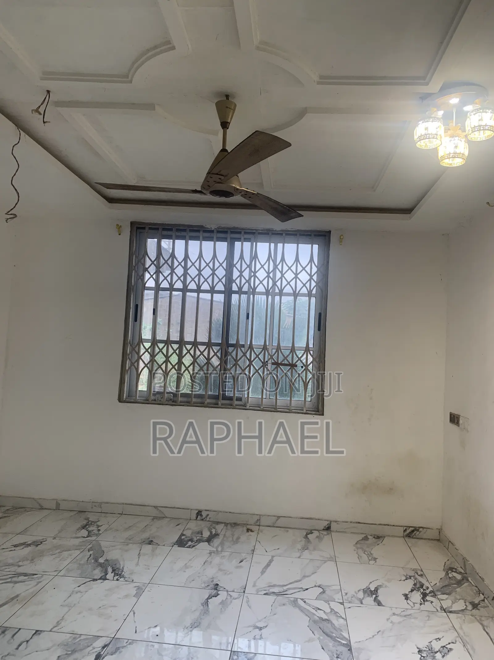 1bdrm House in Taller Block Factory, Ablekuma for rent