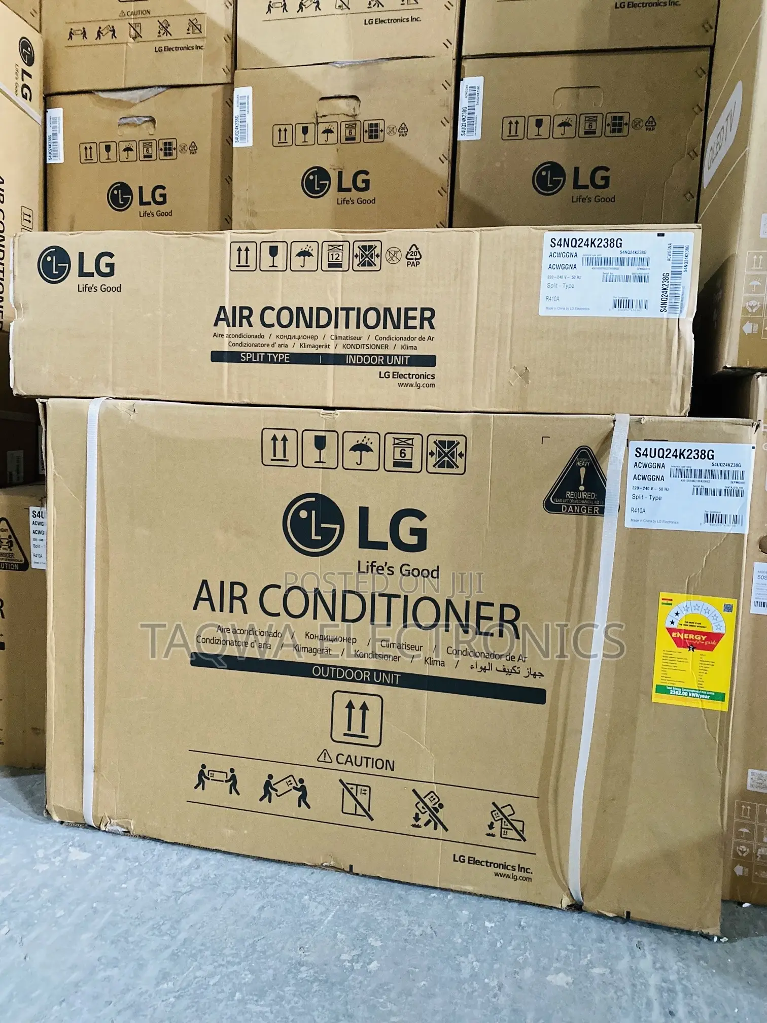 White LG 2.5hp Split Air Conditioner